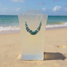 Load image into Gallery viewer, Emerald Green Oval Necklace With Earrings